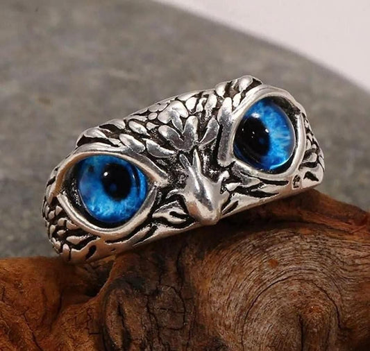 Attractive Silver Plated Owl Ring